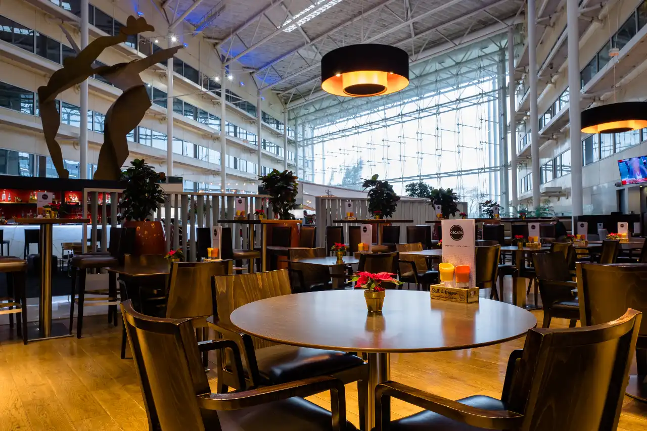 hotel restaurant reviews